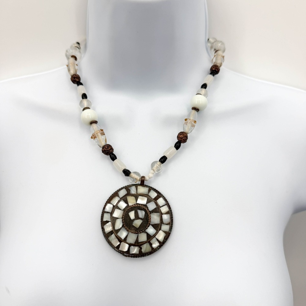 Avenue Boho Mother of Pearl Mosaic Pendant Beaded Necklace Copper Tone Glass